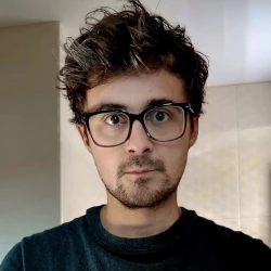 Bio photo of the Coverjig founder